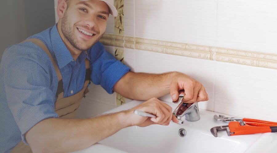 Kitchen Faucet Repair Service in Flora, MS